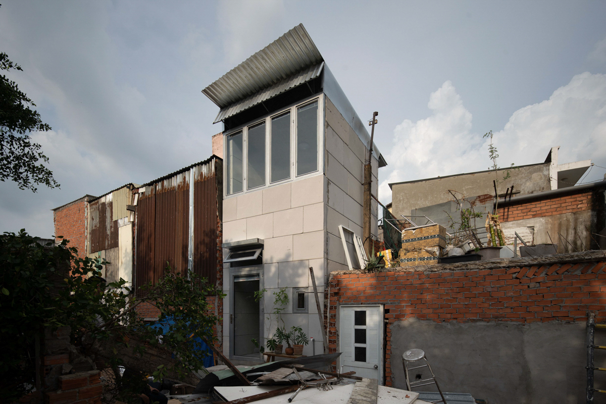 11M2 HOUSE
